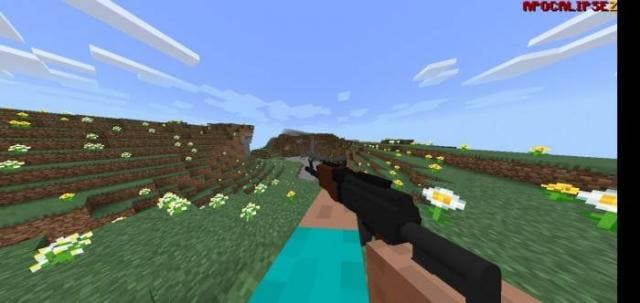 description_14 Realistic firearms.