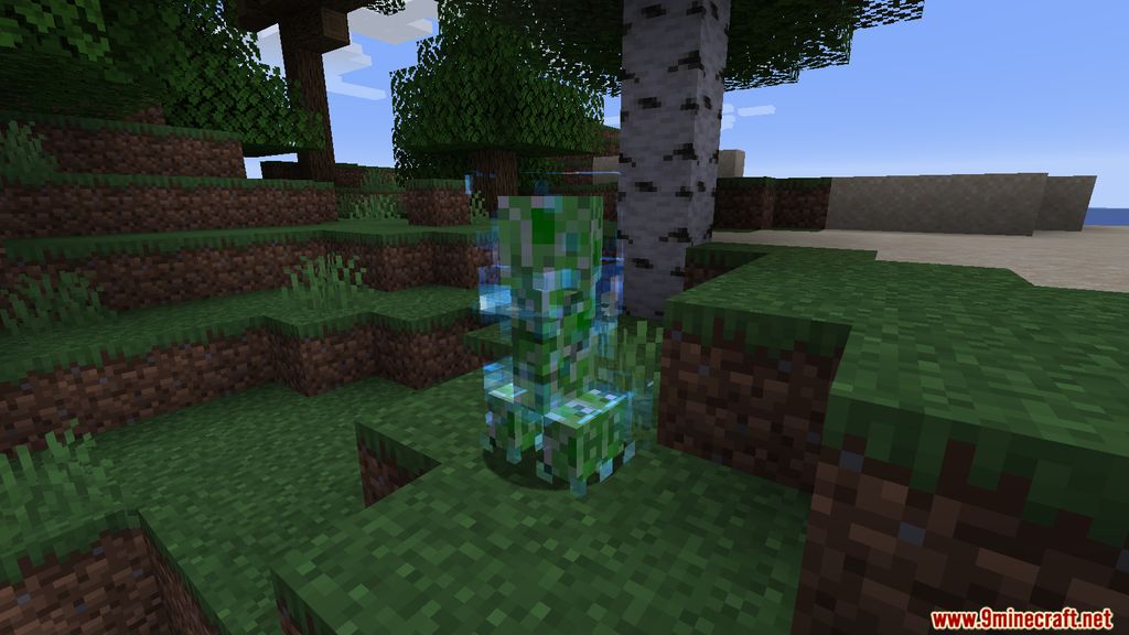 image 2 for Mod Naturally Charged Creepers (1.20.6) - increases the difficulty of the game