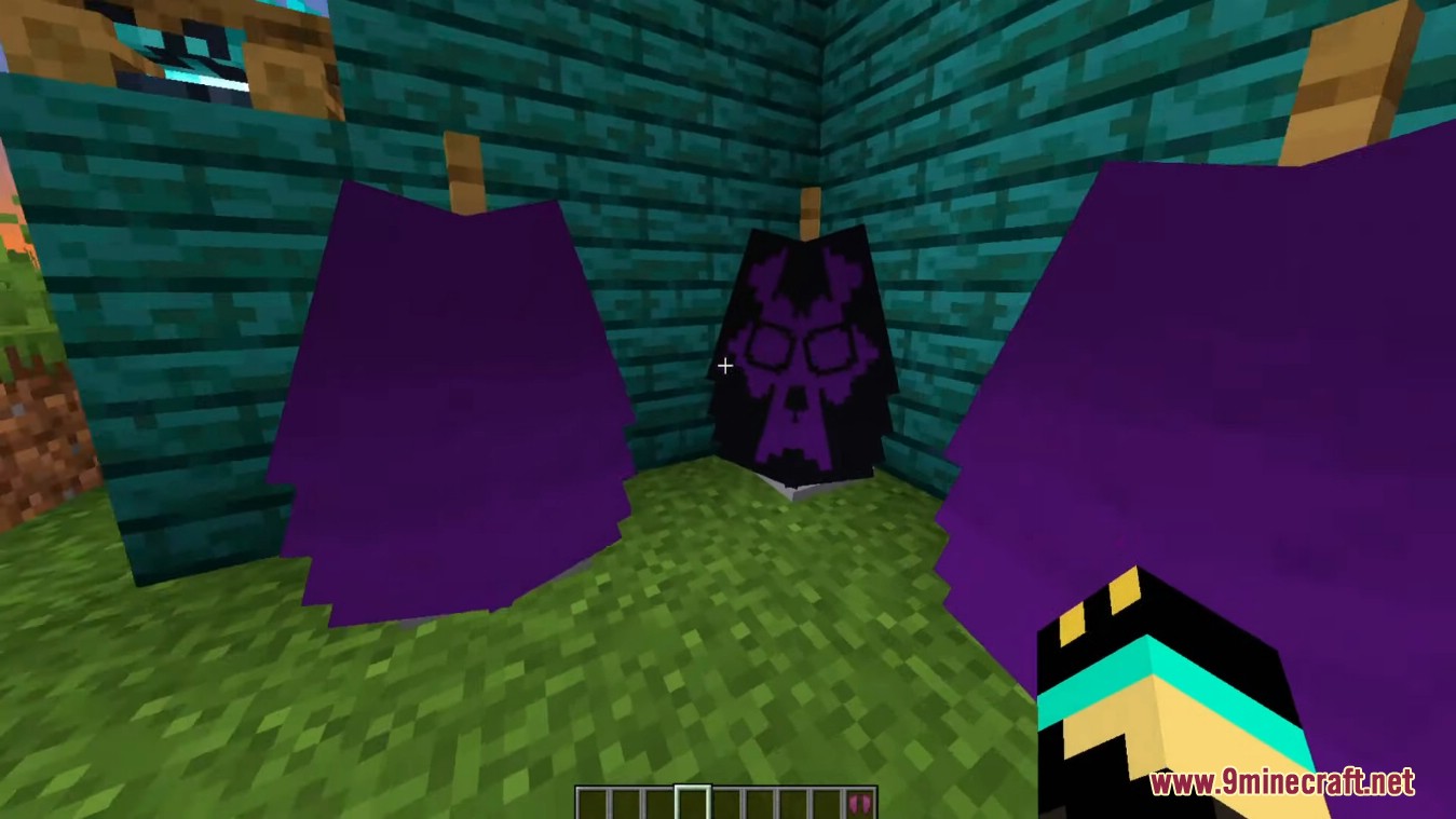 description_2 Мод Customizable Elytra (1.20.4) - позволяет окрашивать Elytra как кожаную броню