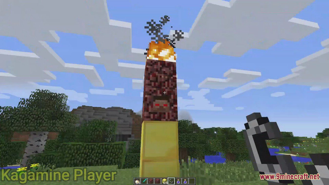 description_3 Herobrine Classic Mod (1.7.10) - fictional creepypasta character