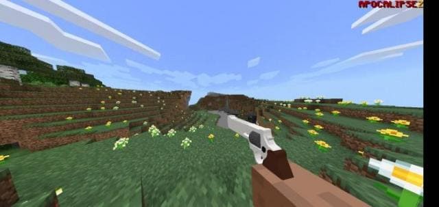 description_9 Realistic firearms.