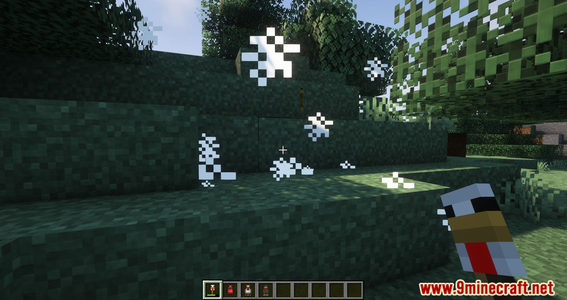 description_4 Roost Ultimate Mod (1.20.4) - capture, breed and extract resources for chickens