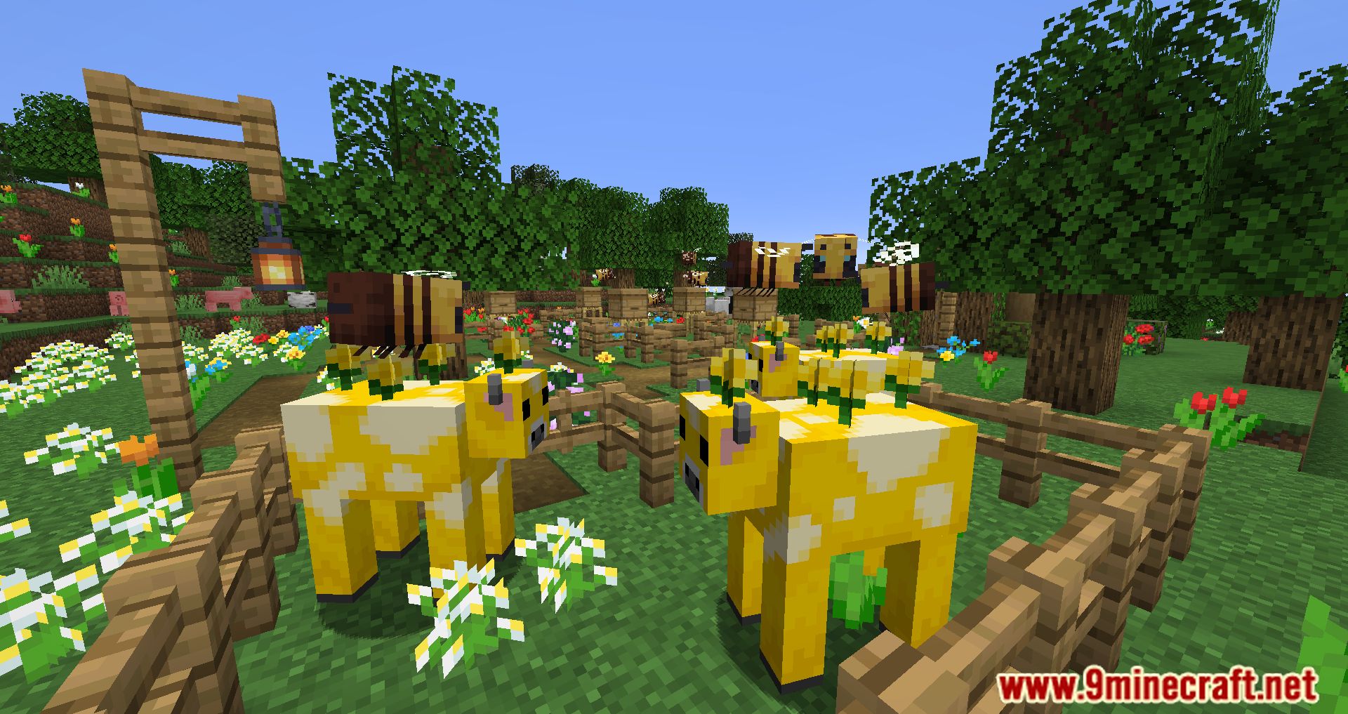 description_8 Beekeeper Hut Mod (1.20.4) - дополнение для Friends & Foes Mod