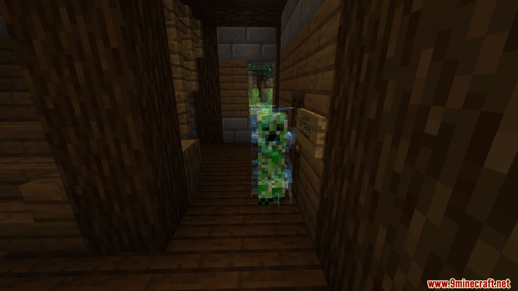 image 5 for Mod Naturally Charged Creepers (1.20.6) - increases the difficulty of the game