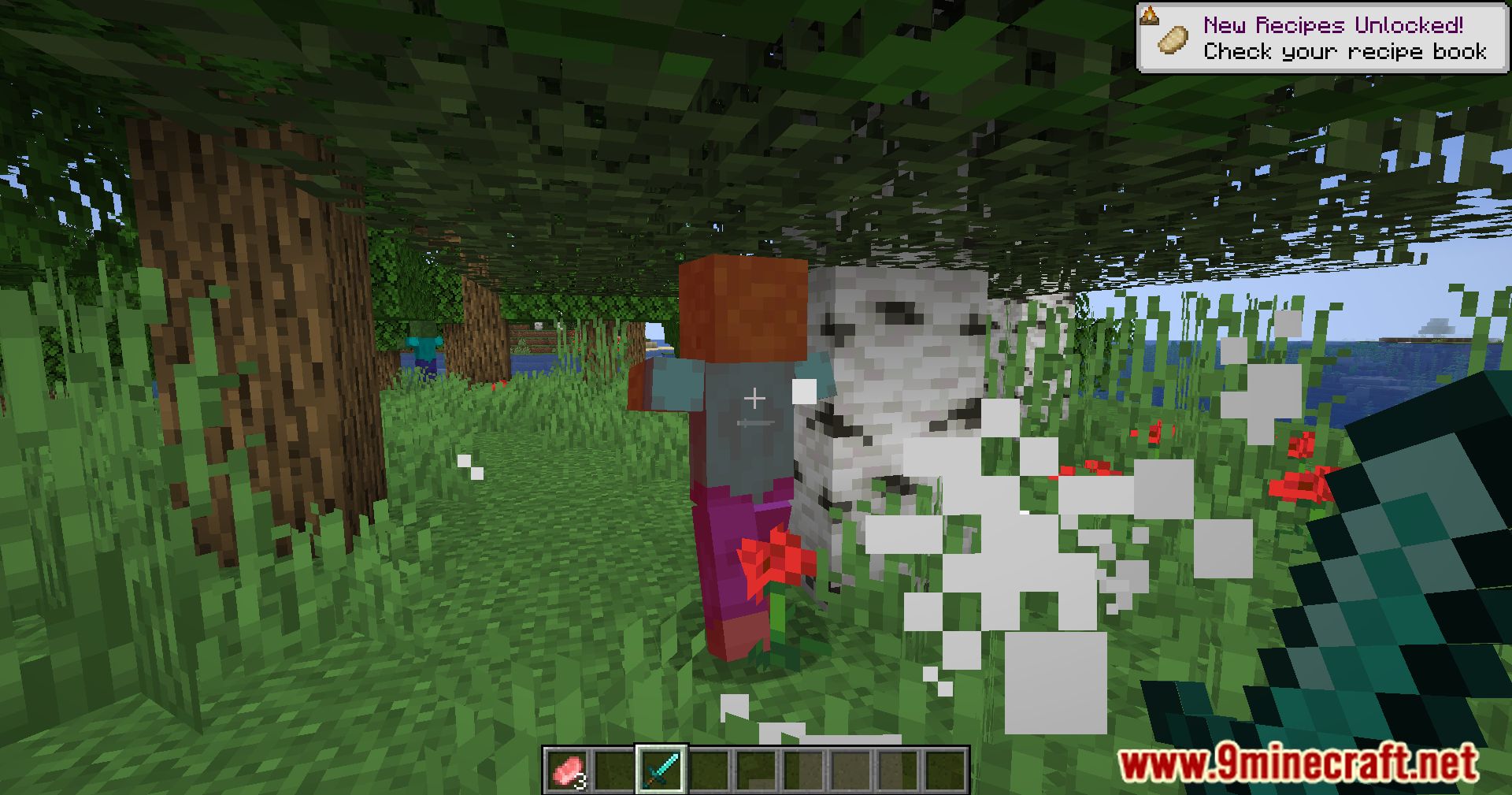 description_5 Clean Swing Through Grass Mod - Improves combat in Minecraft with green color.